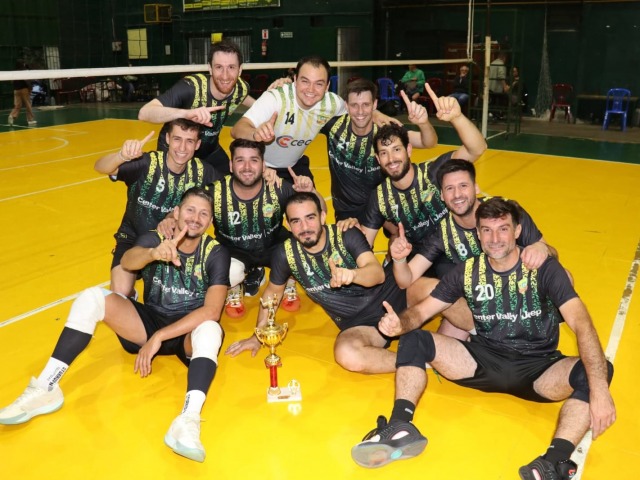 Mariano Moreno se qued con el Gran Prix de vley